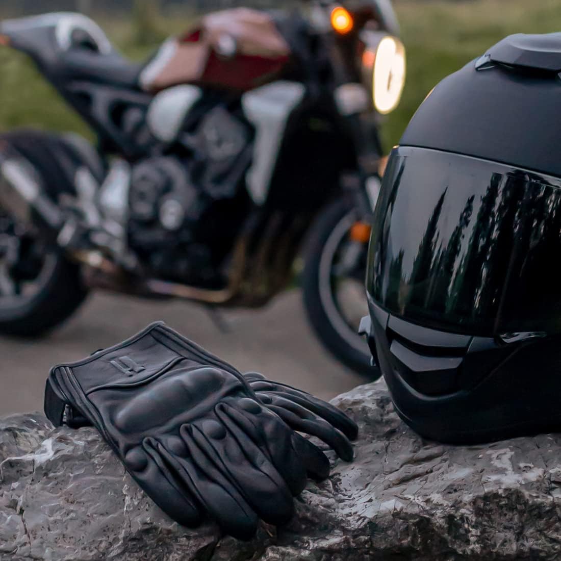 Harssidanzar Leather Motorcycle Gloves for Men Touchscreen GM028