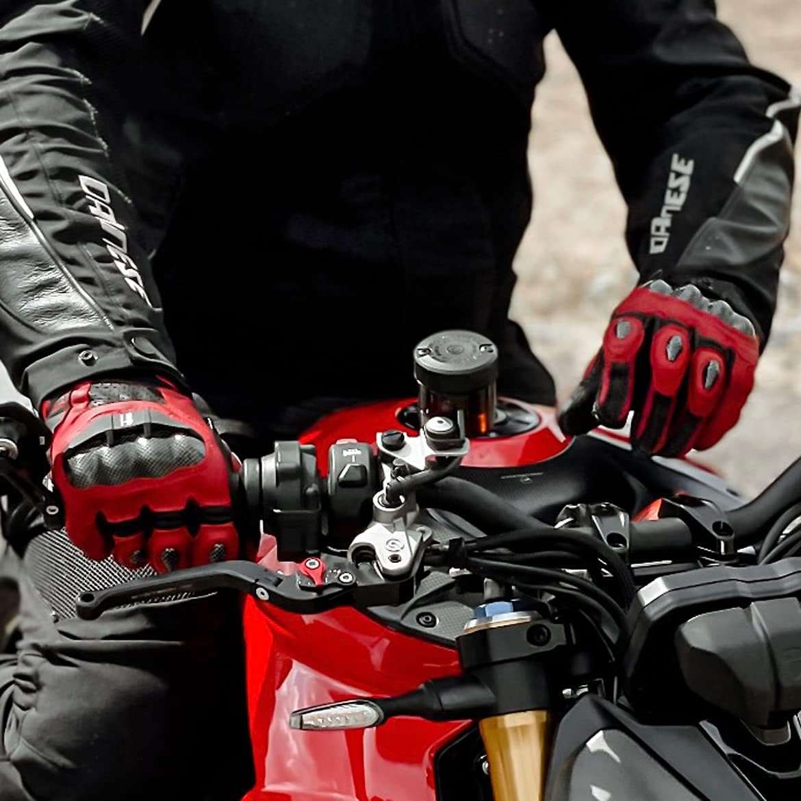 Harssidanzar Breathable Leather Motorcycle Gloves Touchscreen for Men Women KM046